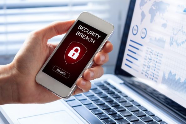 Security,Breach,Warning,On,Smartphone,Screen,,Device,Infected,By,Internet